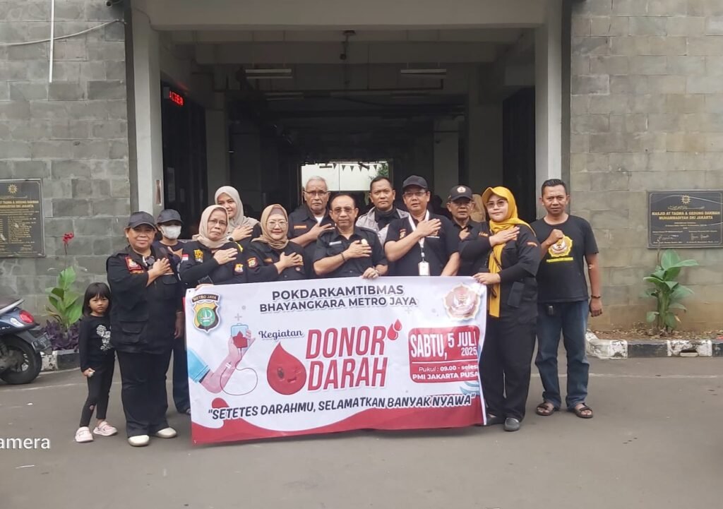Pengurus Pokdarkamtibmas Bhayangkara Daerah Metro Jaya Adakan Donor Darah di PMI Kramat Jakarta Pusat